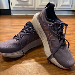 🏃‍♀️ASICS GEL NIMBUS 25